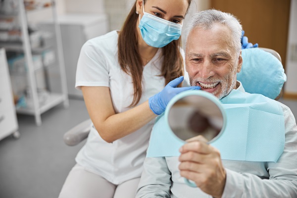 How Regular Visits To A General Dentist Can Keep Your Teeth Healthy