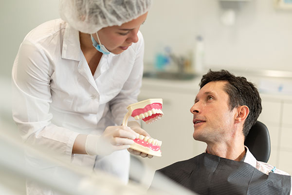 Why Dentists Recommend Oral Cancer Screenings During Dental Checkups