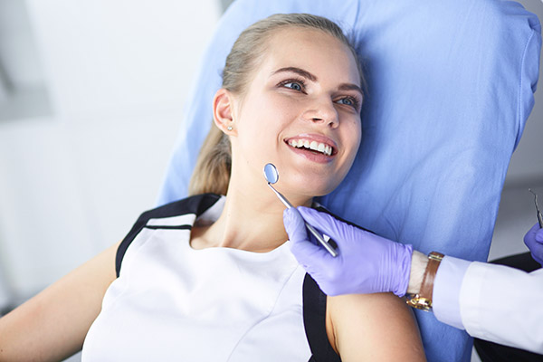 When To Visit A Restorative Dentist
